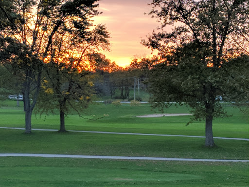 Golf Course «Lincoln Oaks Golf Course», reviews and photos, 395 E Richton Rd, Crete, IL 60417, USA