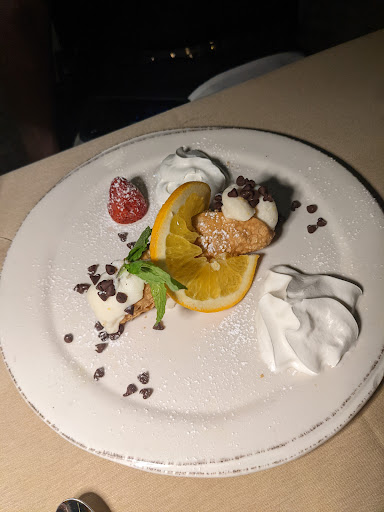 Italian Restaurant «Molto Trattoria», reviews and photos, 368 5th Ave S, Naples, FL 34102, USA