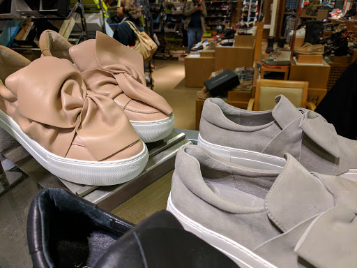 Stores to buy women's shoes Atlanta