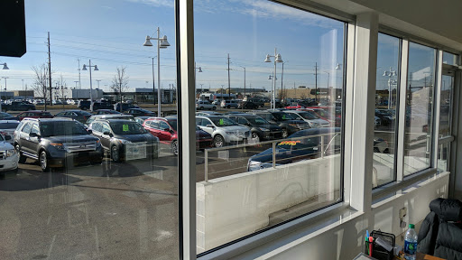 Used Car Dealer «Suburban Ford of Sterling Heights Used Car Super Center», reviews and photos, 40552 Van Dyke, Sterling Heights, MI 48313, USA