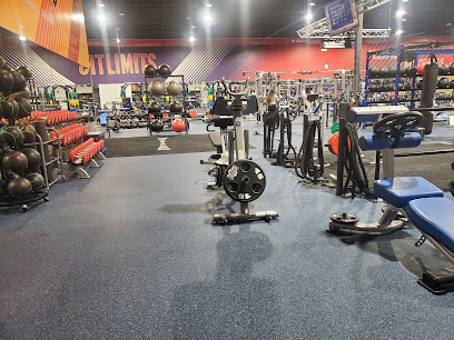 Crunch Fitness - Land O,Lakes - 2126 Collier Pkwy, Land O, Lakes, FL 34639
