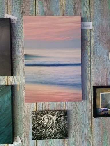 Bar «The Palm Room», reviews and photos, 11 E Salisbury St, Wrightsville Beach, NC 28480, USA