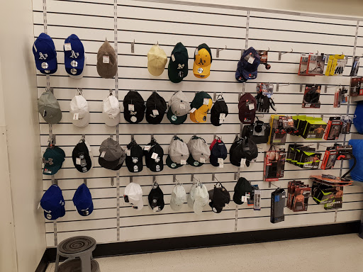 Department Store «T.J. Maxx», reviews and photos, 588 Francisco Blvd W, San Rafael, CA 94901, USA