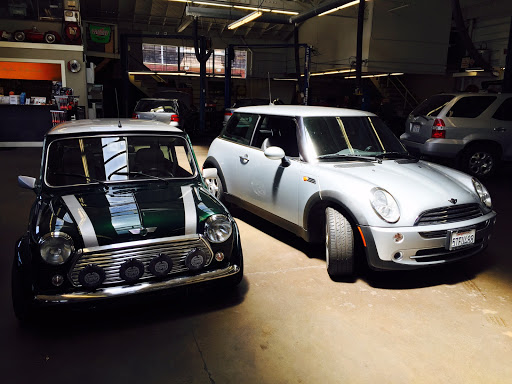 Auto Repair Shop «B&W Service Center», reviews and photos, 3260 26th St, San Francisco, CA 94110, USA