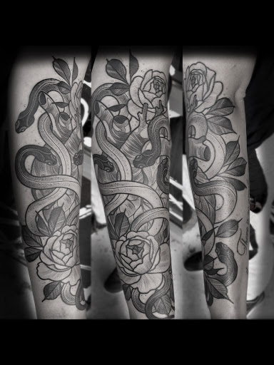 Tattoo Shop «Paradox Tattoo», reviews and photos, 19102 WA-410, Bonney Lake, WA 98391, USA