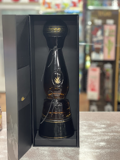 Liquor Store «Boulevard Fine Wine & Spirits», reviews and photos, 10995 Owings Mills Blvd #108, Owings Mills, MD 21117, USA