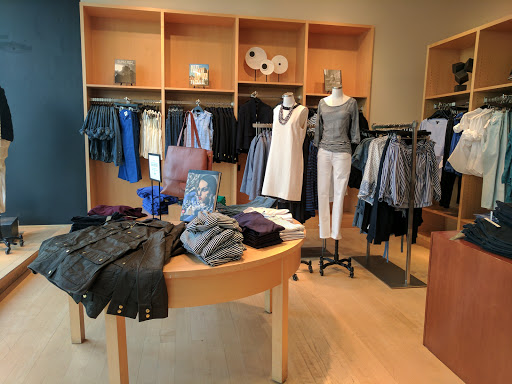 Clothing Store «J.Crew», reviews and photos, 1234 Burlingame Ave, Burlingame, CA 94010, USA