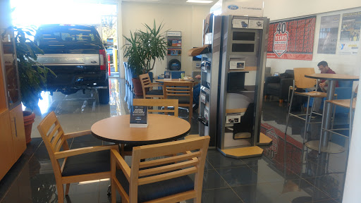 Ford Dealer «Mitchell Selig Ford», reviews and photos, 801 Bloomfield Ave, Windsor, CT 06095, USA