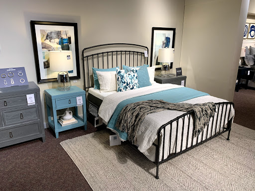 Furniture Store «Bassett Home Furnishings», reviews and photos, 1551 Carl D. Silver Parkway, Fredericksburg, VA 22401, USA