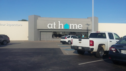 Home Goods Store «At Home», reviews and photos, 3900 Troup Hwy, Tyler, TX 75703, USA