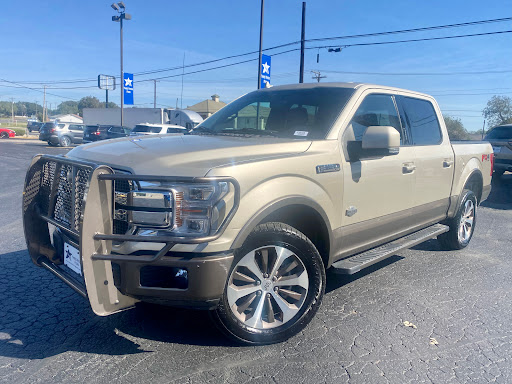 Ford Dealer «Kinsel Ford Pleasanton», reviews and photos, 121 S Main St, Pleasanton, TX 78064, USA