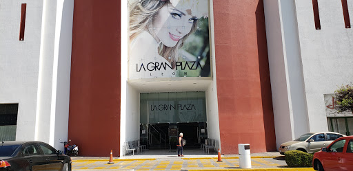 La Gran Plaza