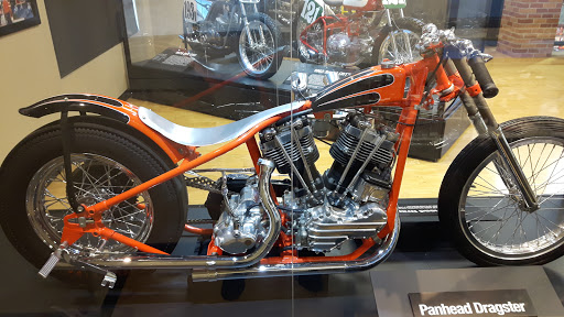 Harley-Davidson Dealer «Mathews Harley-Davidson», reviews and photos, 548 N Blackstone Ave, Fresno, CA 93701, USA