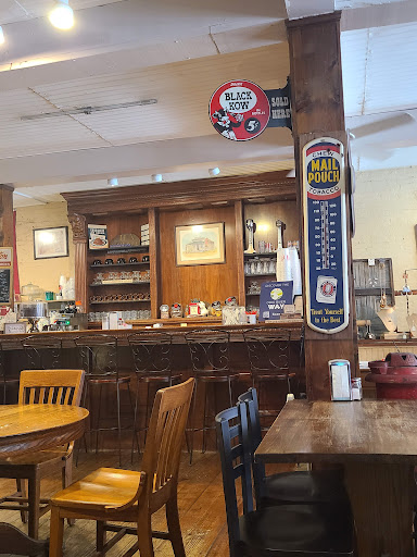 Convenience Store «Augusta General Store», reviews and photos, 109 Main St, Augusta, KY 41002, USA