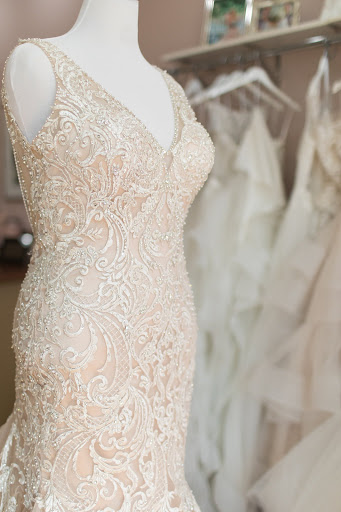 Bridal Shop «Here Comes The Dress», reviews and photos, 850 E 1050 N #101, Chesterton, IN 46304, USA