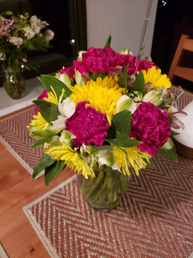 Florist «City Enchanted Gardens Florist», reviews and photos, 2246 W Taylor St, Chicago, IL 60612, USA