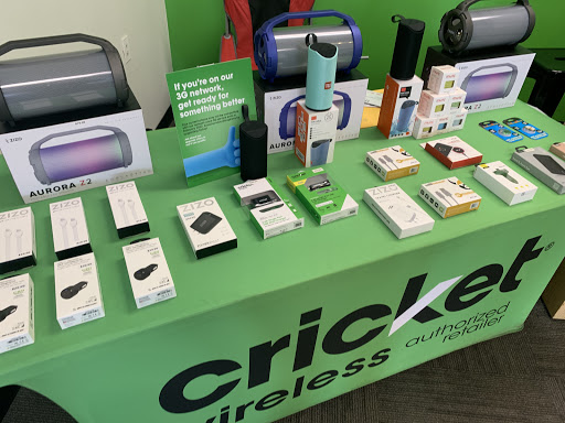 Cell Phone Store «Cricket Wireless Authorized Retailer», reviews and photos, 9115 Little Rd, New Port Richey, FL 34654, USA