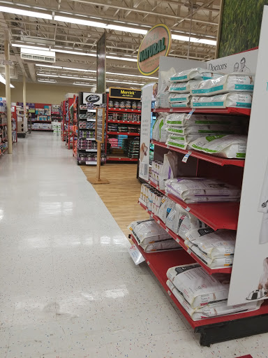 Pet Supply Store «Petco Animal Supplies», reviews and photos, 1090 Fort Union Blvd, Midvale, UT 84047, USA