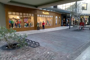 Nordelta Mall image