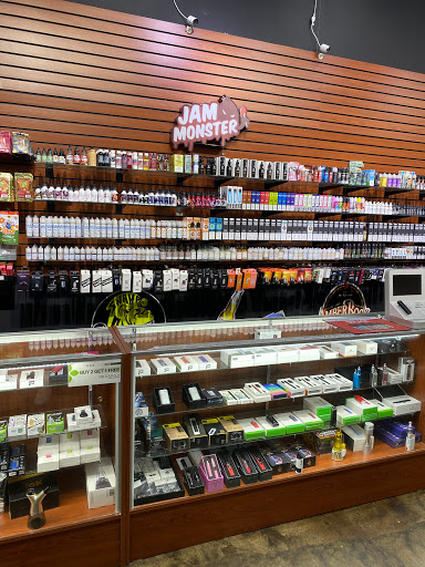 Tobacco Shop «Orlando Smoke Shop Fun Spot», reviews and photos, 5531 International Dr, Orlando, FL 32819, USA