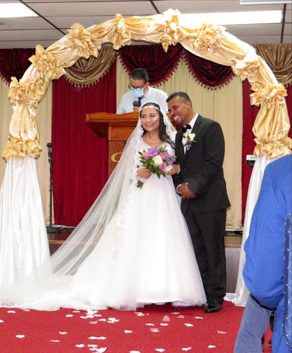 Bridal Shop «Sweet Romance Bridal Boutique», reviews and photos, 12121 Westheimer Rd #102, Houston, TX 77077, USA