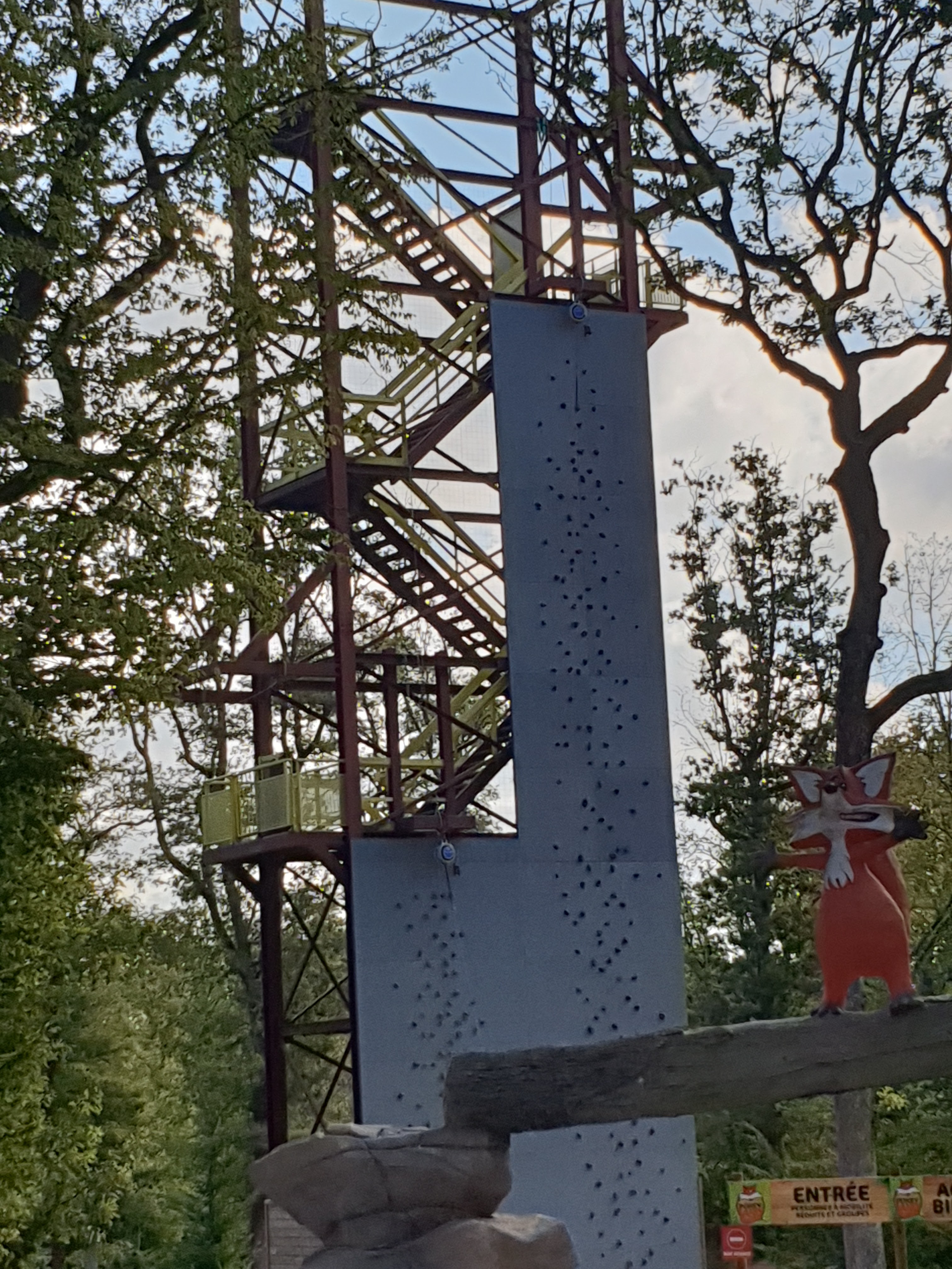 Photo n° 10 de l'avis de Polo.e fait le 11/08/2018 à 17:12