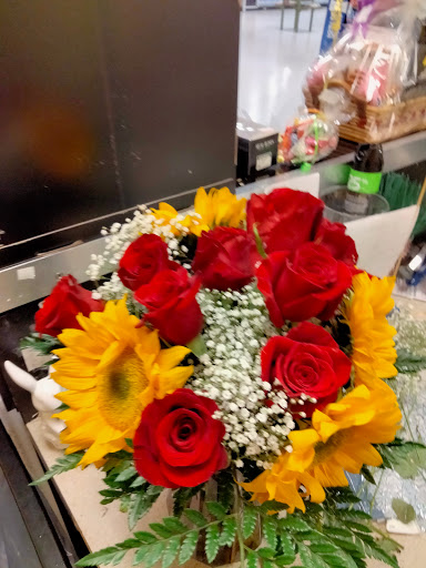 Supermarket «Publix Super Market at Cornerstone», reviews and photos, 7700 Vaughn Rd, Montgomery, AL 36116, USA