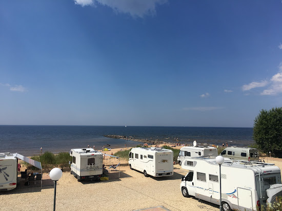 Tujas beach