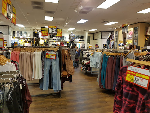 Shopping Mall «Orlando Outlet Marketplace», reviews and photos, 5269 International Dr, Orlando, FL 32819, USA