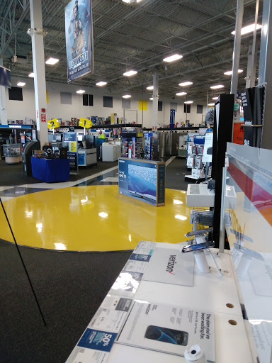 Electronics Store «Best Buy», reviews and photos, 5555 Glenway Ave #550, Cincinnati, OH 45238, USA