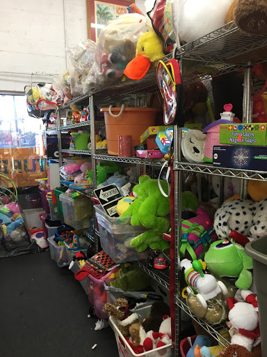 Thrift Store «The Main Place Thrift Store», reviews and photos, 1631 El Camino Real, Tustin, CA 92780, USA