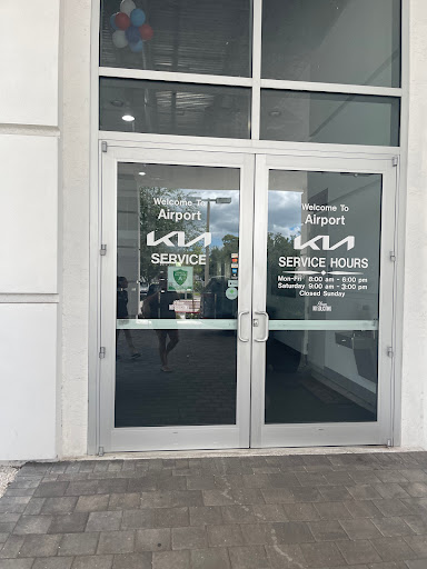 Kia Dealer «Airport Kia Naples», reviews and photos, 3325 Westview Dr, Naples, FL 34104, USA