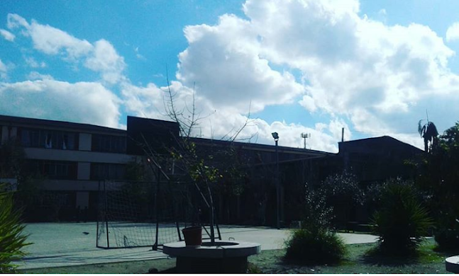 Opiniones de Liceo Isaura Dinator Rossel en Quinta Normal - Escuela