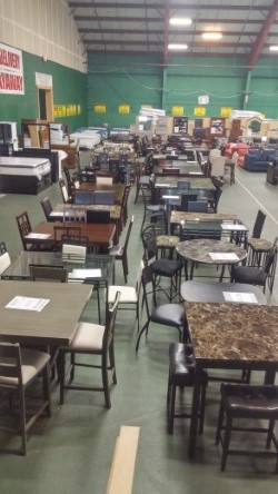 Furniture Store «American Freight Furniture and Mattress», reviews and photos, 2800 N Springboro Pike, Moraine, OH 45439, USA