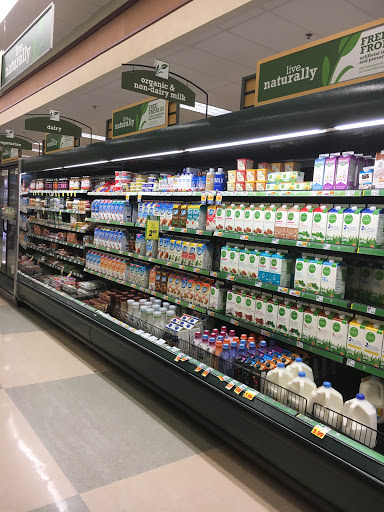 Grocery Store «Kroger», reviews and photos, 264 S Hollywood Blvd, Steubenville, OH 43952, USA