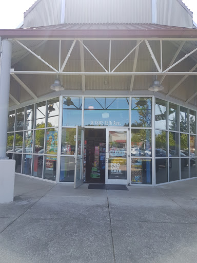 Video Game Store «GameStop», reviews and photos, 1802 12th Ave NW #100, Issaquah, WA 98027, USA