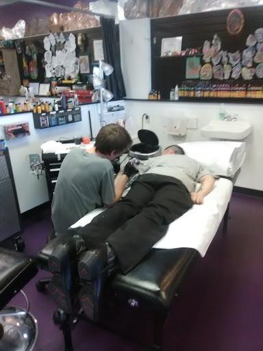 Tattoo Shop «Pikes Peak Tattoo & Piercing», reviews and photos, 902 N Circle Dr #101, Colorado Springs, CO 80909, USA