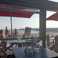 Atmosphère du Restaurant Chez Joe à Cancale - n°2