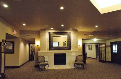 Funeral Home «Hansen-Schilling Funeral Home», reviews and photos, 1010 E Veterans Pkwy, Marshfield, WI 54449, USA