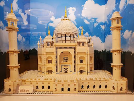 Toy Store «The LEGO Store», reviews and photos, 2500 N Mayfair Rd, Wauwatosa, WI 53226, USA