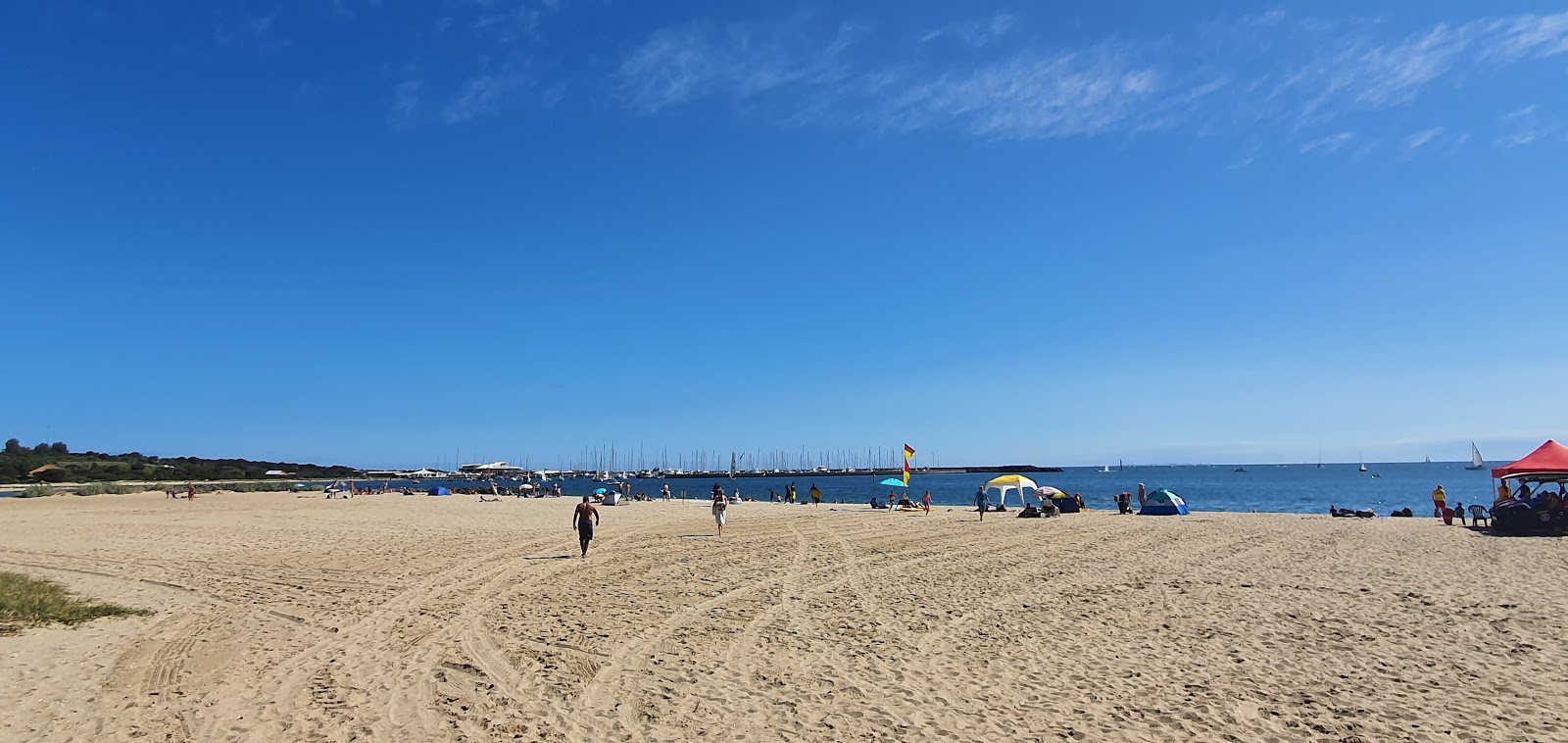Foto av Hampton Beach med hög nivå av renlighet