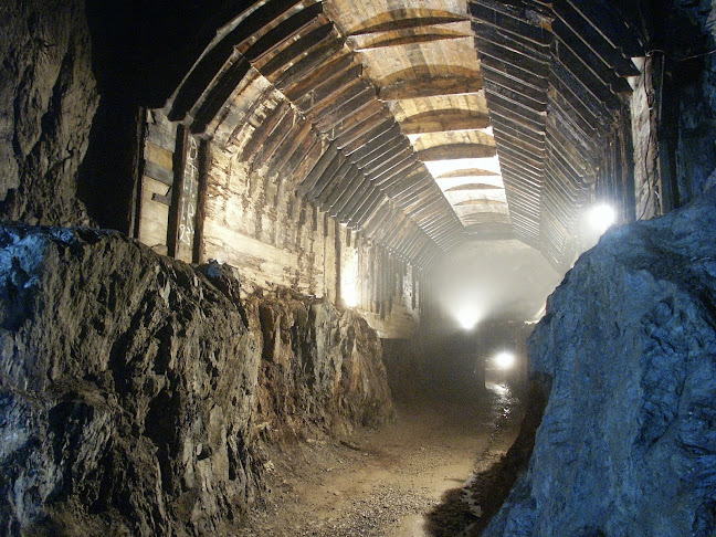 Opinii despre Podziemne Miasto Osówka în Pieszyce - Muzeum