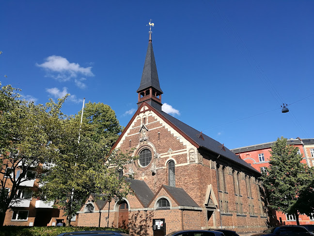 Anmeldelser af Sct Lukas Kirke i Bispebjerg - Kirke