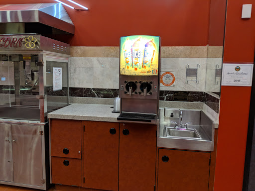 Movie Theater «Edwards Big Newport 6 & RPX», reviews and photos, 300 Newport Center Dr, Newport Beach, CA 92660, USA