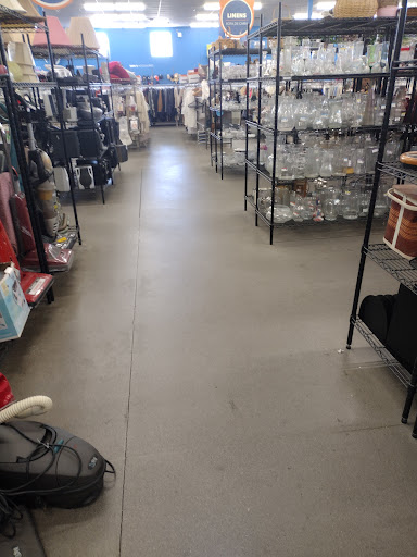 Thrift Store «Goodwill», reviews and photos