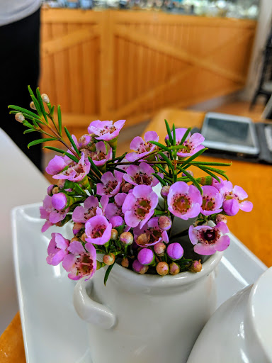 Florist «Classics Flowers and Confections», reviews and photos, 10069 Valley View St, Cypress, CA 90630, USA