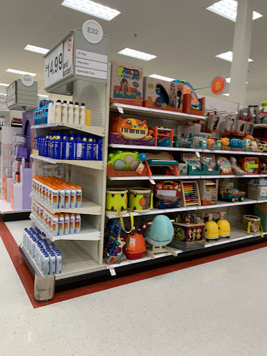 Department Store «Target», reviews and photos, 2401 Coulee Rd, Hudson, WI 54016, USA