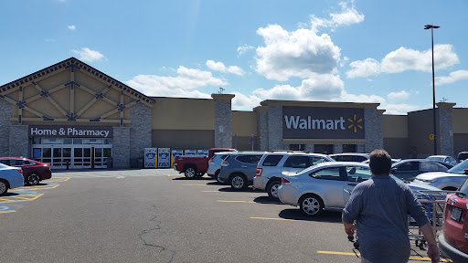 Department Store «Walmart Supercenter», reviews and photos, 2500 Lake Shore Dr E, Ashland, WI 54806, USA