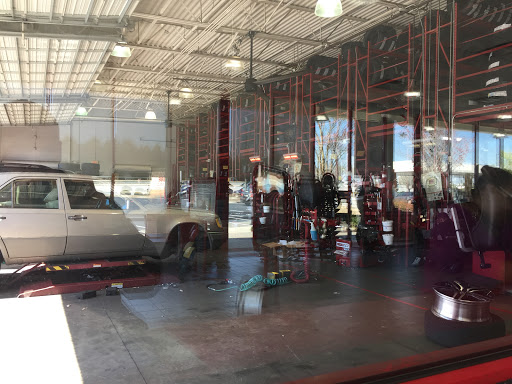 Tire Shop «Discount Tire Store - Duluth, GA», reviews and photos, 3105 Steve Reynolds Blvd, Duluth, GA 30096, USA