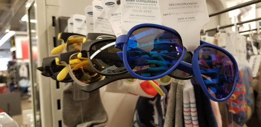 Clothing Store «Old Navy», reviews and photos, 4037 Factoria Blvd SE, Bellevue, WA 98006, USA